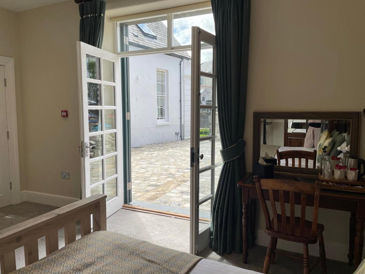 Guest house Y Capel 4*